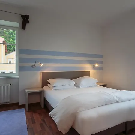 Sh Apartment *